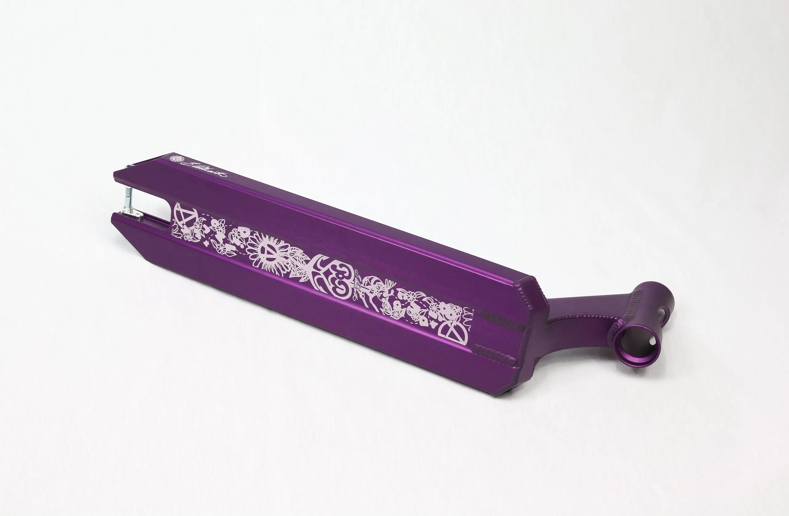 Apex Scooter Deck 5” x 19.3″ - Bianca Dilworth Signature