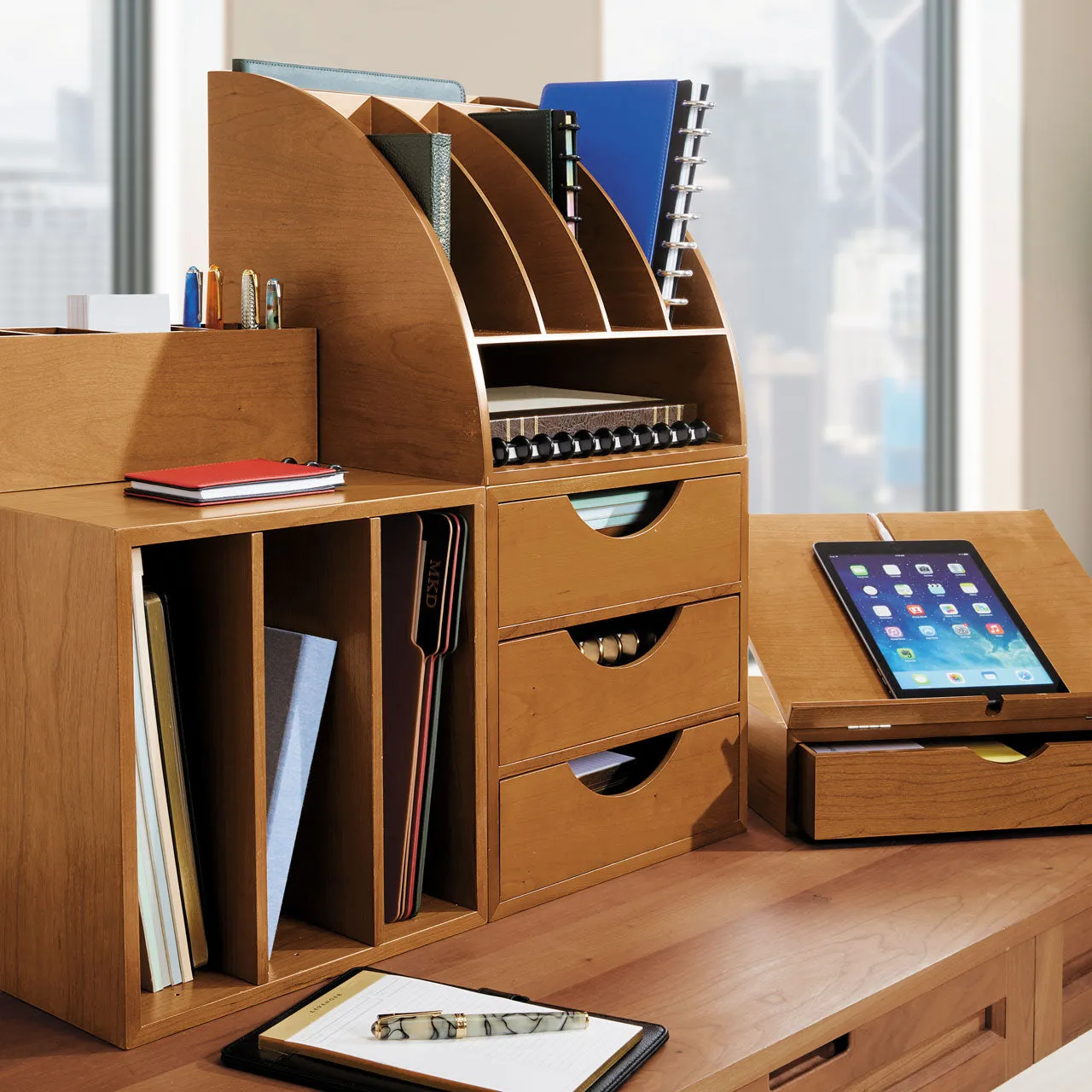 Cubi Adjustable Bookcase