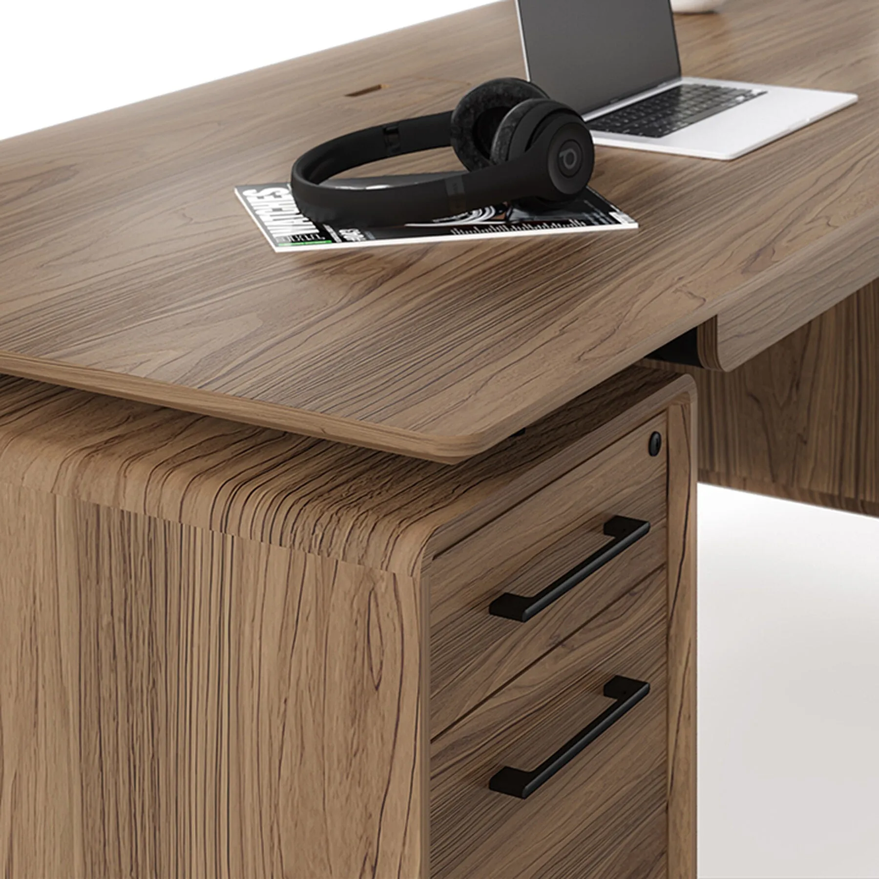 LINQ 6821 Executive Desk
